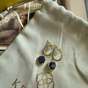 Kendra Scott Color Bar Blue Lapis Tomon Huggie Earrings